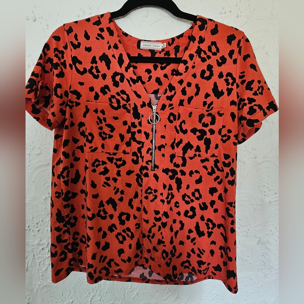 Animal Print Zipper Top